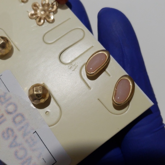 Elegant Set of 3 Gold tone Stud, Drop Earrings - Stylish Women's Fashion Jewelry - Picture 8 of 10